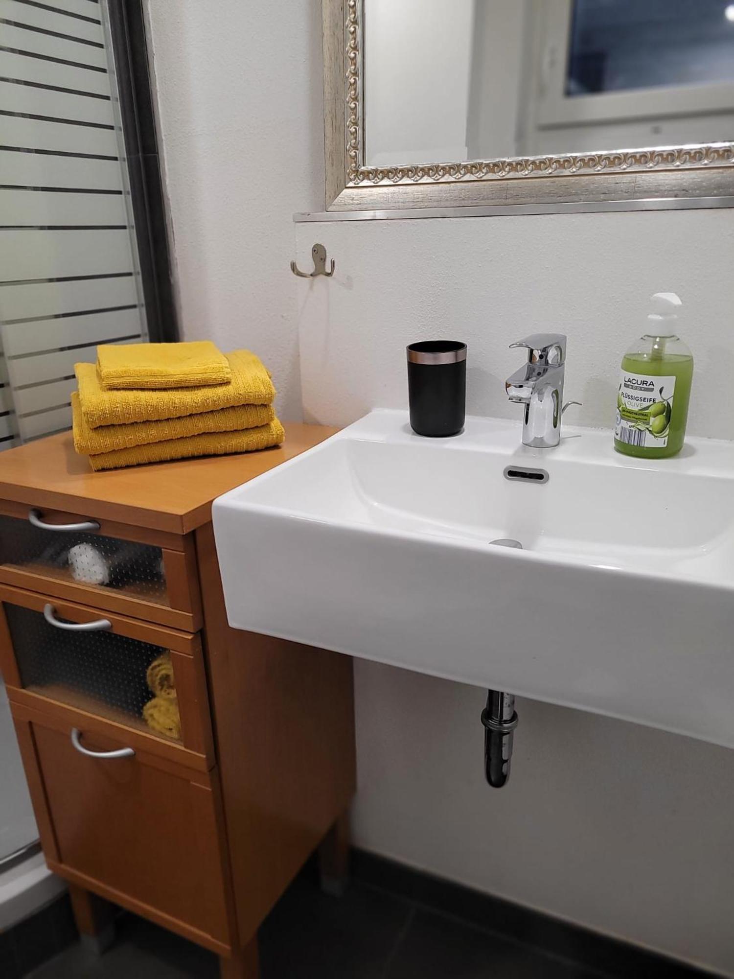 Grosszuegiges Appartement In Der Festspielstadt Bad Hersfeld Esterno foto